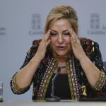 Rosa Valdeón comparece ante los medios de comunicación para dar explicaciones, ayer en Valladolid