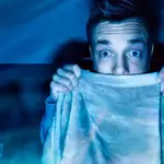 Una película de miedo es un buen plan para Halloween