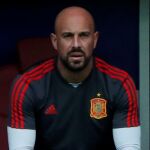 El arquero Pepe Reina durante un entrenamiento de España en el estadio Luzhniki, en Moscú (Rusia). Efe