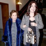 Carmen Franco, a sus 91 años, conserva una magnífica figura. En la imagen, con su hija Carmencita