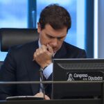 El líder de Ciudadanos, Albert Rivera, durante la reunión Grupo Parlamentario Ciudadanos, esta mañana en el Congreso. EFE/ J.J.Guillen