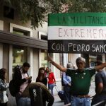 Tensión en Ferraz, también en la calle