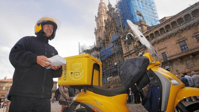 Un cartero en Galicia