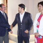 El presidente regional, Pedro Antonio Sánchez, el portavoz de C’s, Miguel Sánchez, y la consejera de Presidencia