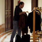 Iglesias y Montero piden escolta policial 24 horas