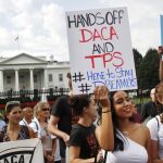 Varios «dreamers» en una protesta