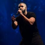 Drake abrirá un club de striptease el año que viene