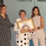 Ángeles Armisén y Rocío Hervella rinden homenaje a Socorro Ortega, primera mujer diputada provincial