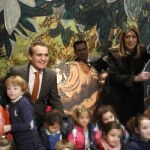 Susana Díaz y el director de CaixaBank en Andalucía Occidental, Rafael Herrador, en el acto