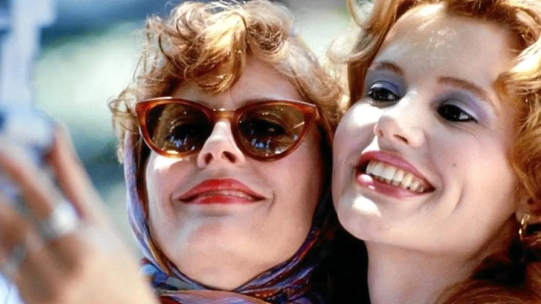 Thelma y Louise, interpretadas por Geena Davis y Susan Sarandon
