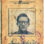 Carné de la Uneac del poeta cubano Heberto Padilla
