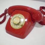 El 2% de los hogares aún funciona solo con el teléfono de toda la vida