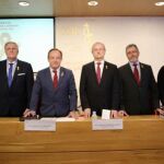 Testimonios de doctores agredidos en un acto de la OMC el pasado año. Cipriano Pastrano