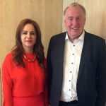 La presidenta de las Cortes regionales, Silvia Clemente y Karl Heinz Lambert, tras su encuentro en la sede del Comité de las Regiones de Europa