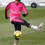 Neymar, durante un entrenamiento del PSG