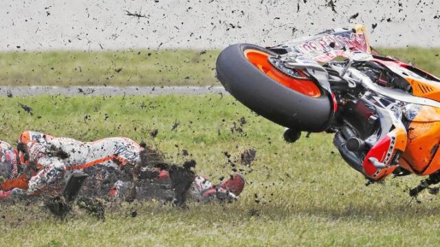 Marc Márquez se cayó en la décima vuelta del Gran Premio de Australia