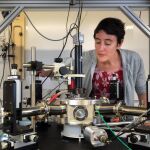 Julie Grollier, una de las artífices de esta investigación, en su laboratorio