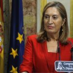 Ana Pastor, durante la rueda de prensa en la que ha informado del calendario del debate de investidura del líder del PP.