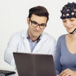 El sistema Elevvo monitoriza el cerebro y consigue mejorar la capacidad de memoria