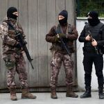 La Policía sigue buscando al terrorista del club Reina