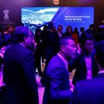 El Foro de Davos afronta la brecha salarial de género