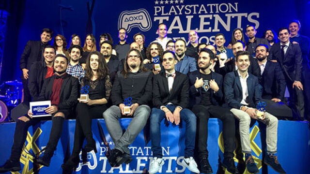 Los premiados, al final de la gala Play Station