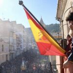 Las fiestas de Yecla, en honor a la Purísima Concepción. El presidente López Miras asistió ayer a la fiestas patronales de Yecla, en honor a la Purísima Concepción. Allí, alabó que se hiciera patente «la generosidad de los yeclanos al acoger a todos los que viven la tradición, devoción y alegría de acompañar a la Virgen».