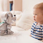 Los juguetes conectados fomentan la interactividad de los niños. / ©Fotolia-SINC