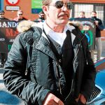 Luciano Montoya ya sabe que cuando sale de prisión tiene a la Prensa esperándole y se prepara para ello. Fotos: Cipriano Pastrano