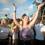 Asistentes a la edición del Festival Internacional de Benicàssim, ayer
