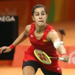 La española Carolina Marín en acción ante la china Li Xuerui