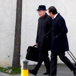 El exconsejero de Bankia, José Manuel Fernández Norniella, a la llegada al juicio por la salida a Bolsa de Bankia / Foto: Efe