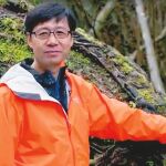 "Pasear por los bosques previene enfermedades porque reduce la hormona del estrés, la tensión arterial y el azúcar en sangre, además, después de tres días y dos noches en un bosque, aumenta la presencia de proteínas anticancerígenas en nuestro organismo un 52%"