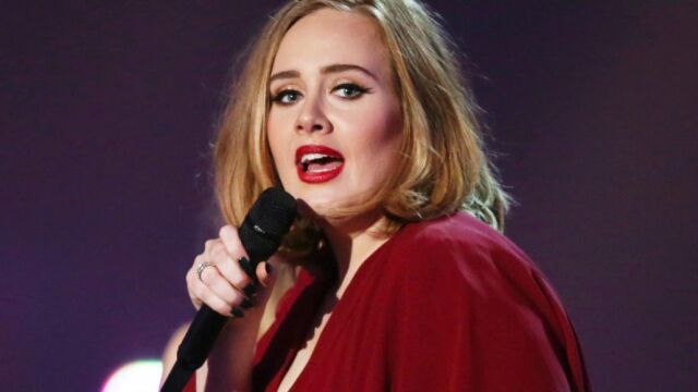 Adele lo anunció durante un concierto el pasado sábado.
