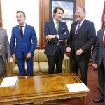 Juan Carlos Suárez-Quiñones junto a Antonio Silván, Ángel M. Marinero, Hugo Manzano y Fernando Salguero