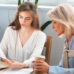 Una empresa que discrimina por edad tiene los días contactos, aseguran los expertos/ dreamstime