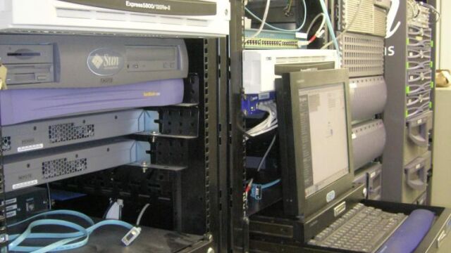 Vista del sistema de Aplicaciones y Redes para las Administraciones (SARA) que permitirá archivar e intercambiar datos entre las diferentes administraciones así como garantizar la comunicación entre ellas