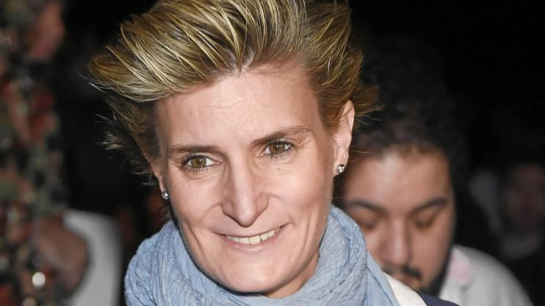 María Zurita celebra su embarazo entre amigos