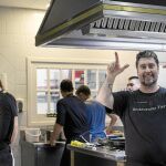 El chef José Carlos Fuentes ha optado por rodearse de un equipo joven con el que compartir buen ambiente