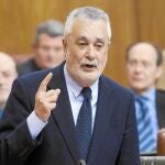El presidente de la Junta, José Antonio Griñán, esta semana en el Pleno del Parlamento