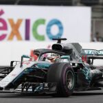 Hamilton: el mejor dentro y fuera de la pista