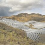 Imagen de un campo de placas fotovoltaicas