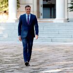 El presidente del Gobierno, Pedro Sánchez, poco antes de la entrevista con la Agencia Efe en el Palacio de La Moncloa.