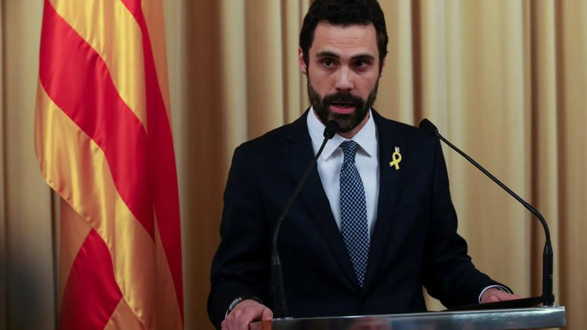 El presidente de la Mesa del Parlament, Roger Torrent, durante su comparecencia para anunciar al candidato a presidir la Generalitat
