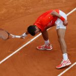 Djokovic rompe la raquera ante Kohlschreiber