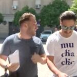 Dos miembros de ‘La Manada’ se ríen a carcajadas de la caída de un cámara de televisión