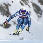 Kjetil Jansrud volando durante la prueba