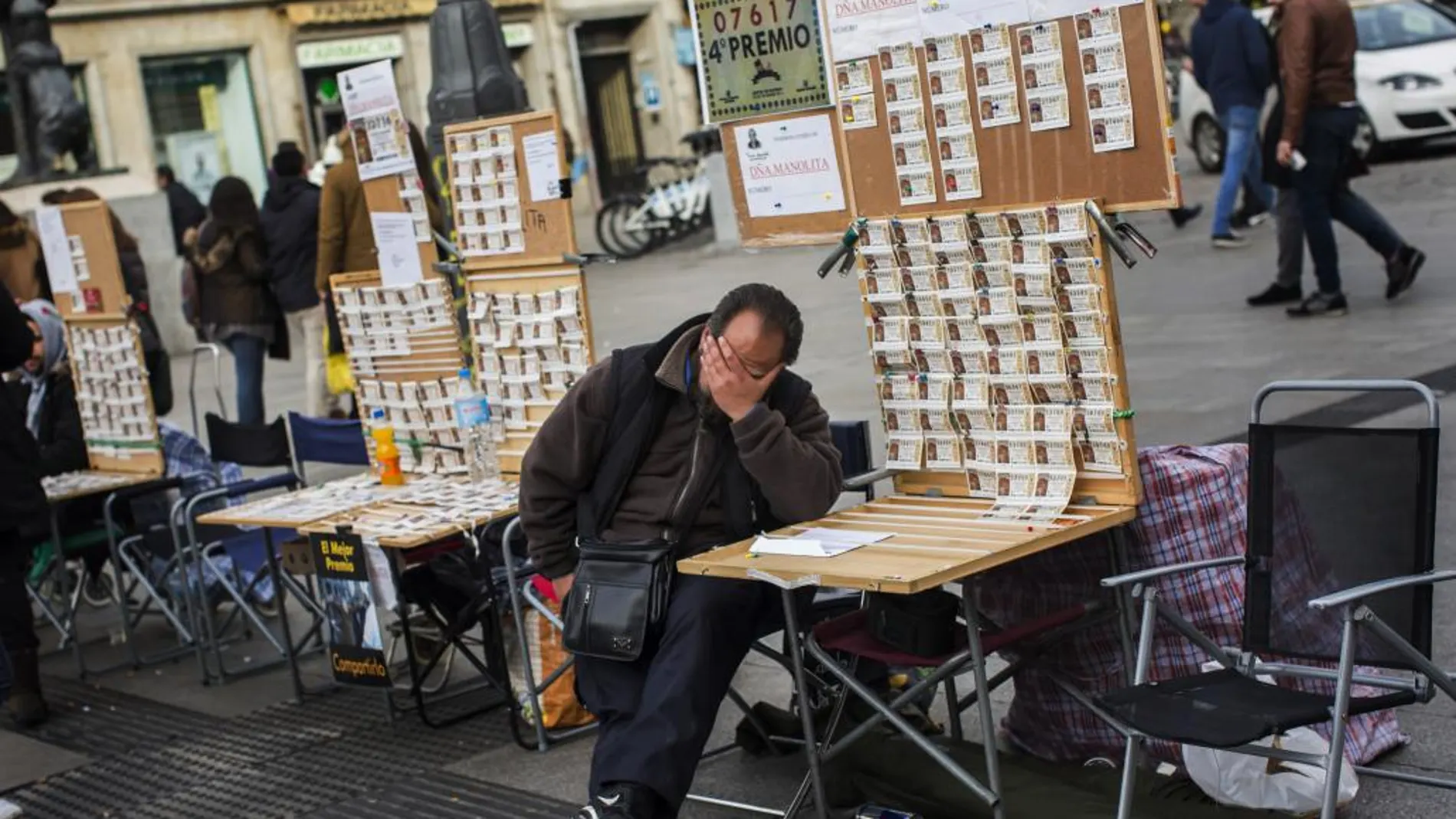 Venta de lotería en la Pureta del Sol de Madrid