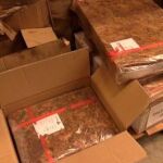 Un total de 108 toneladas de labores de tabaco (hoja y picadura) valoradas en 16 millones de euros han sido incautadas en Valencia y Badajoz.