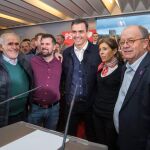 El presidente del Gobierno, Pedro Sánchez, participa en un acto del PSOE en Ávila junto a Demetrio Madrid, Luis Tudanca, Yolanda Vázquez y Jesús Caro